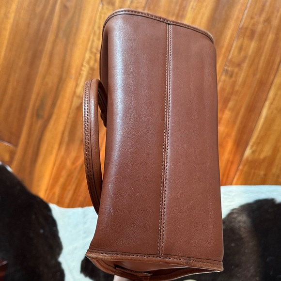 Vintage Coach Brown Leather Handbag - Picture 7 of 7